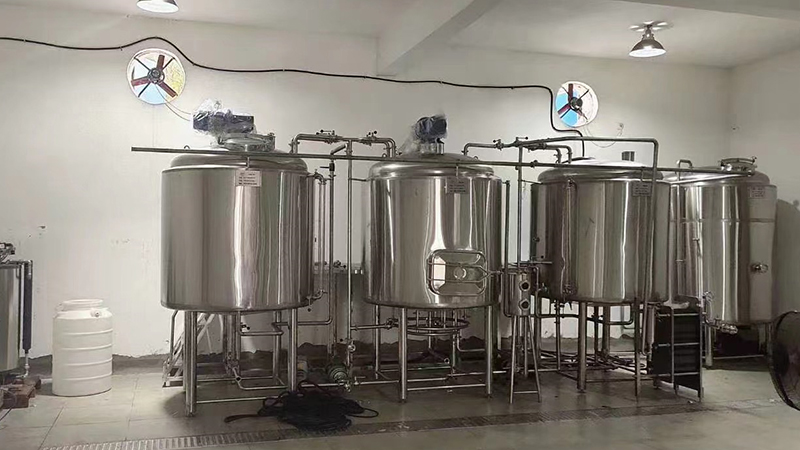 武侯沧州075精酿啤酒厂